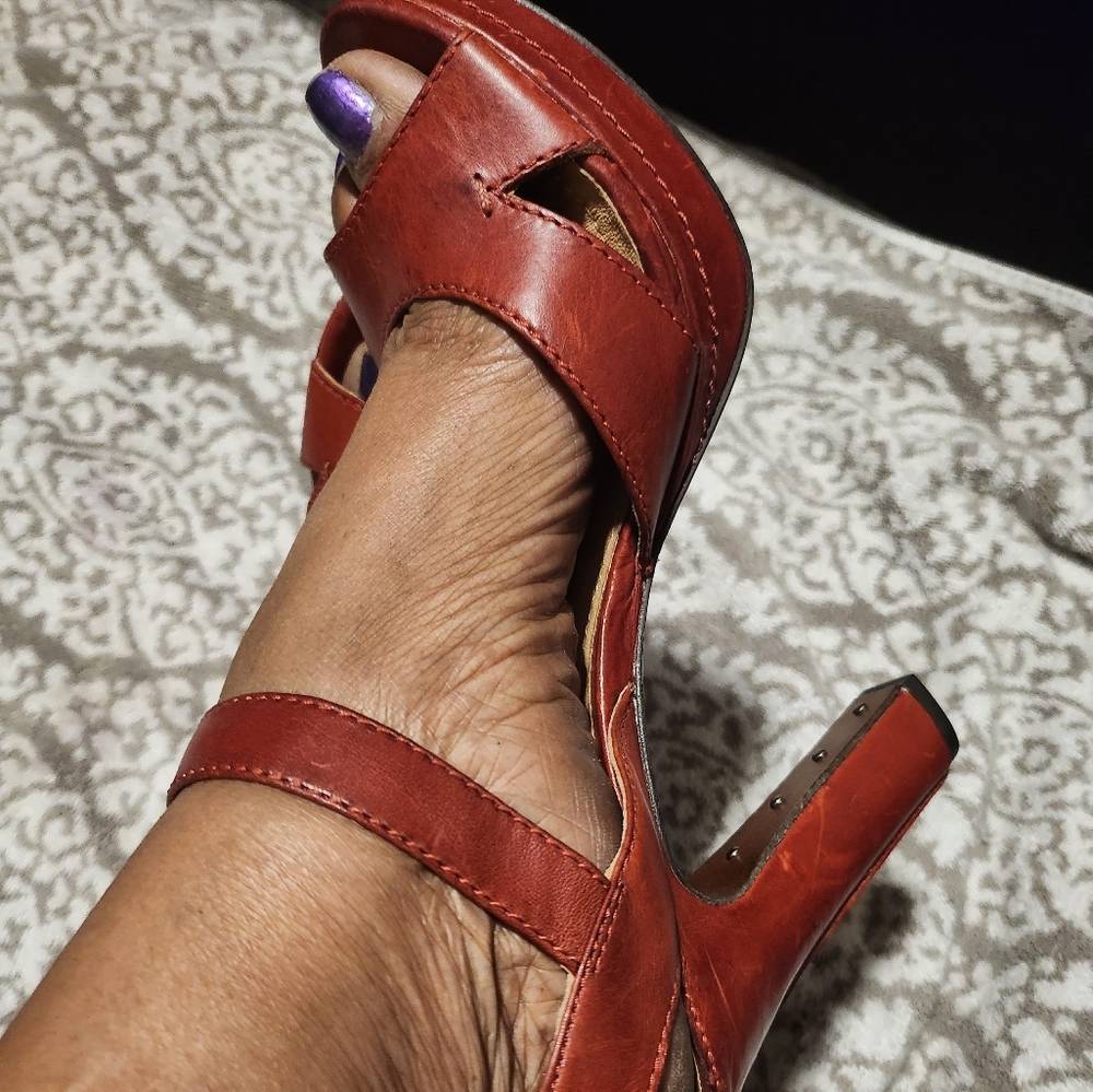 Frye Red leather Heels